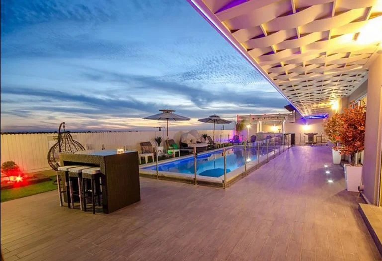 Aluminum Pergola, los angeles, mulholland brand